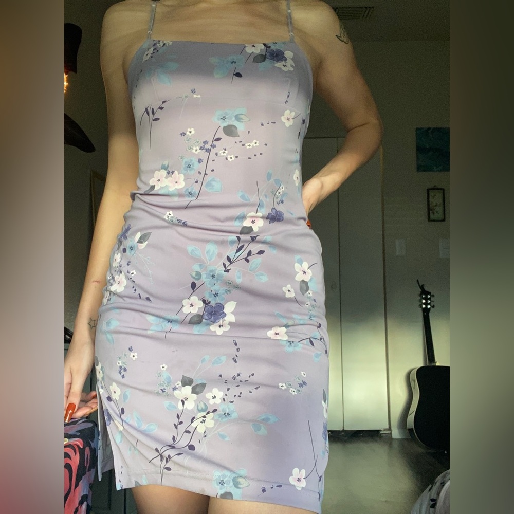 Lavender Floral Dress- City Triangles